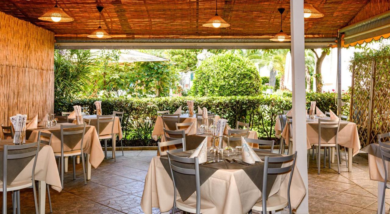 Hotel Ambra Forte dei Marmi Dış mekan fotoğraf