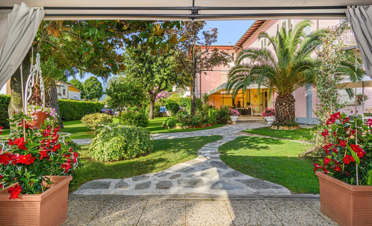 Hotel Ambra Forte dei Marmi Dış mekan fotoğraf