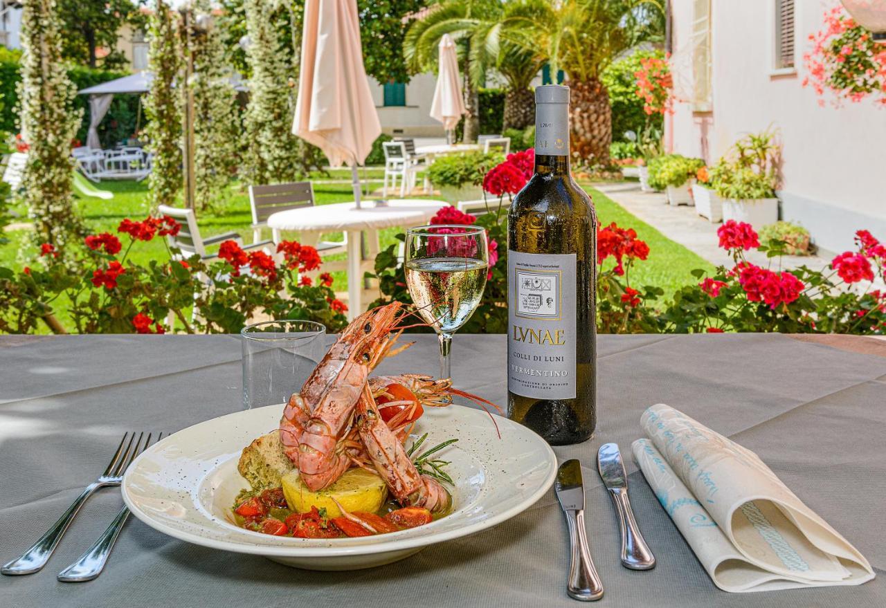 Hotel Ambra Forte dei Marmi Dış mekan fotoğraf